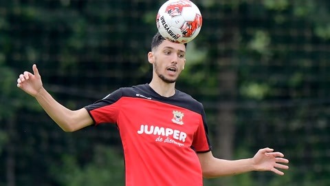 怎能满足 怎能满足