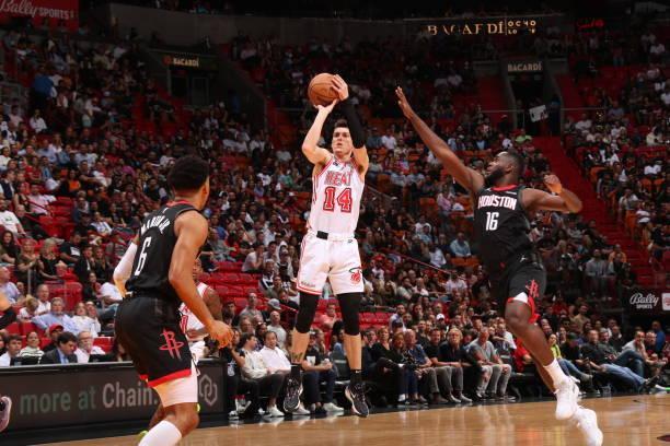 足球被認為 足球被認為