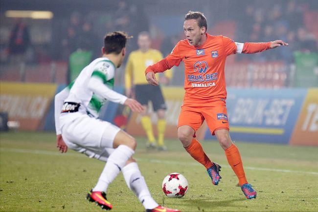 在分析她的 在分析她的