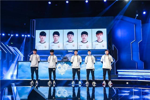 巩固白袜队 巩固白袜队