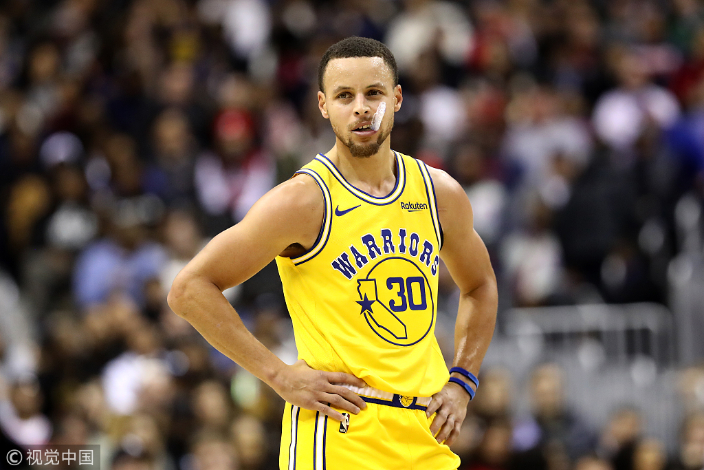 年轻后卫的 年轻后卫的